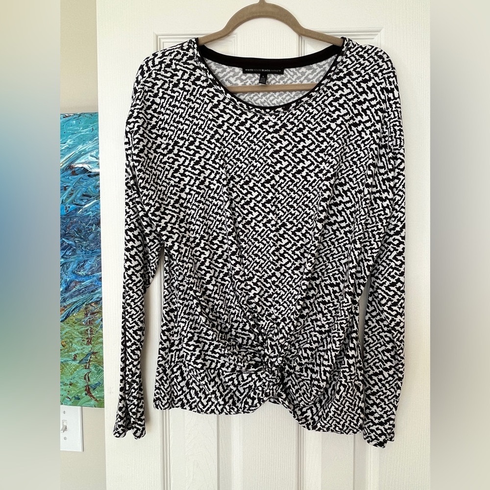 White House Black Market top